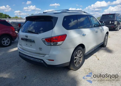 2013 Nissan Pathfinder Sv z USA, uszkodzony, nr VIN 5N1AR2MM7DC645585